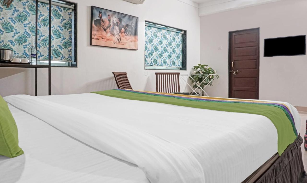 Mazzo Residency Nagaon (Maharashtra) Exterior foto